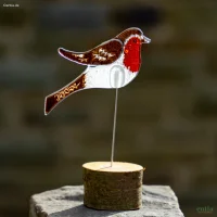 Glasvogel Rotkehlchen mit Sockel
