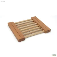 Ausziehbarer Topfuntersetzer aus Elsbeere und Buche