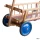 Klassischer kleiner Leiterwagen aus Holz