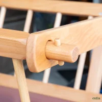 Klassischer Leiterwagen aus Holz