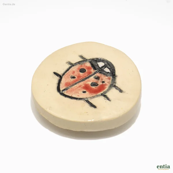 Kühlschrankmagnet Marienkäfer aus Keramik, handgefertigt