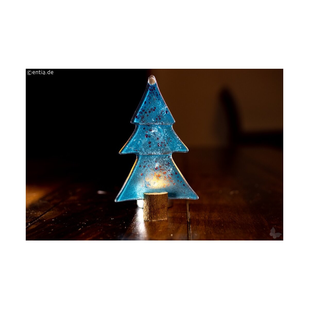 Weihnachtsdeko Kleine Tischtanne aus hellblauem Glas